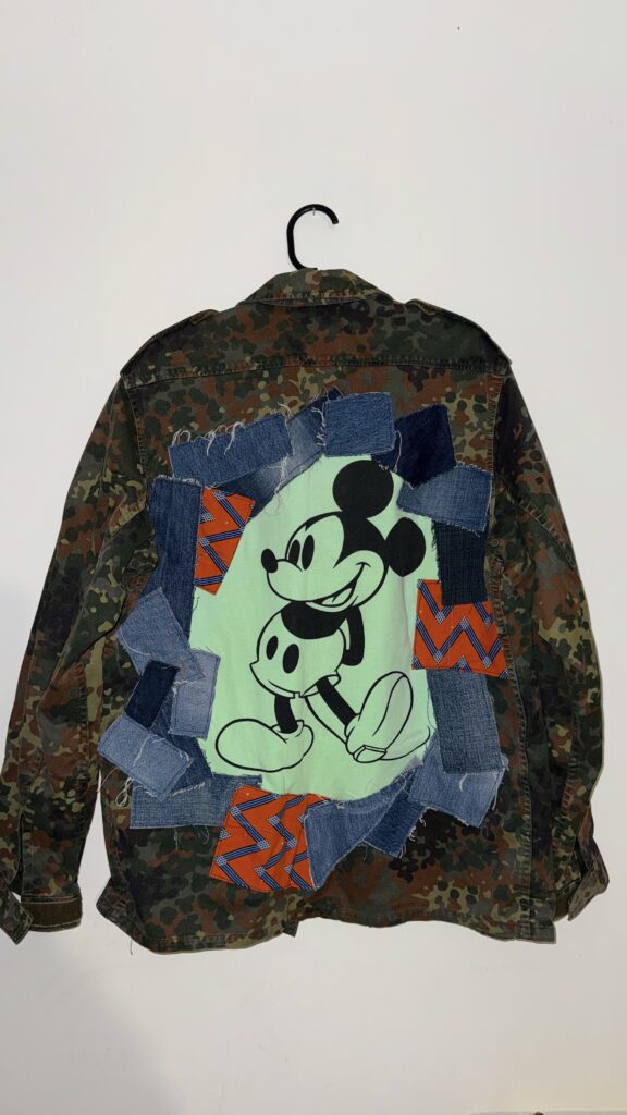 Veste militaire customisée – pièce unique